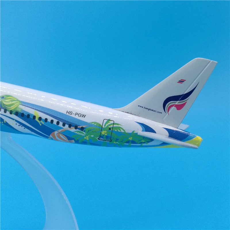 16cm Bangkok Pește Aer A320 Metal Avion Model de Decorare Cadou de Călătorie de Suveniruri Bankok Pește DIY Avion Zbura Modelul Adulti Jucarii 3