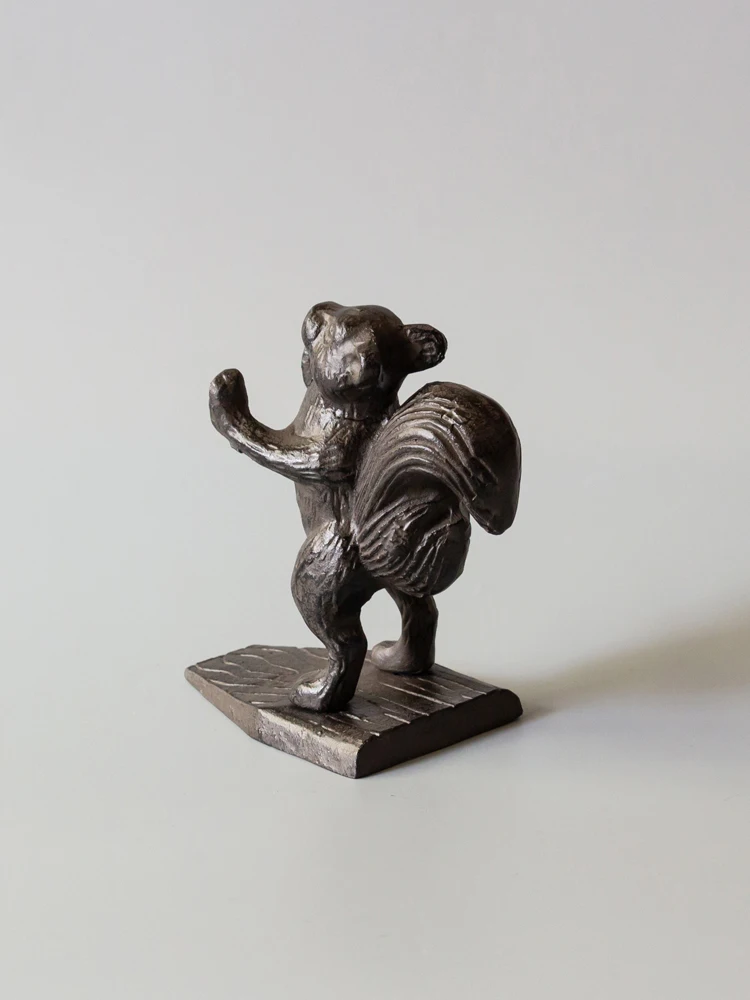 Negru În Picioare Veveriță Fonta Usa Opri European Vintage Handmade Din Metal Veveriță Animal Sculptura Solid Veveriță Figurine 5